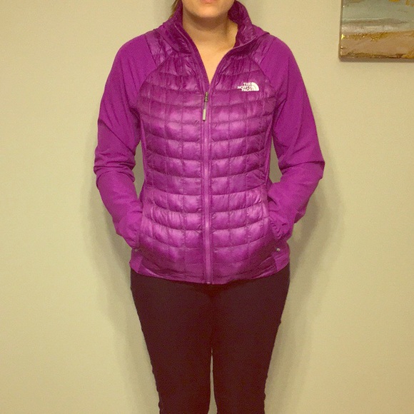The North Face Jackets & Blazers - Women’s North Face Thermoball Hybrid Hoodie